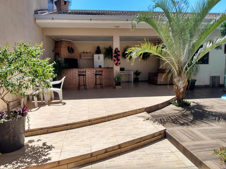 Edicula Com Um Quarto Banheiro E Piscina E Lazer Foz do Iguaçu Buitenkant foto