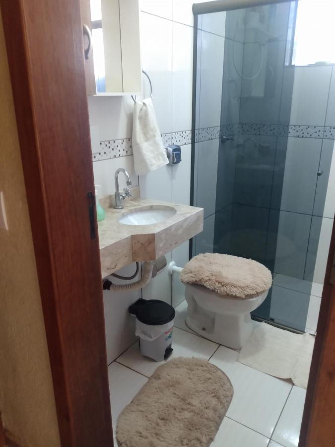 Edicula Com Um Quarto Banheiro E Piscina E Lazer Foz do Iguaçu Buitenkant foto